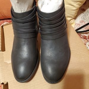 Comfortiva Black Ankle boots